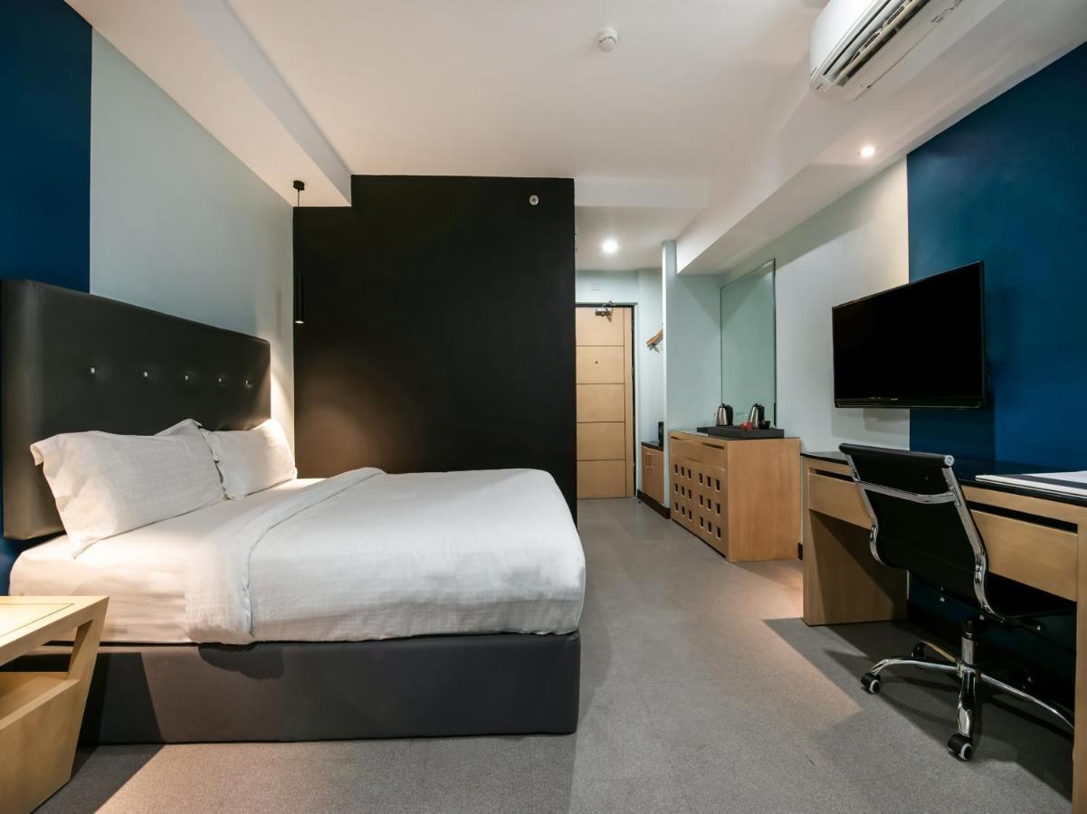 Standard Double Room,1007141575:JPEG